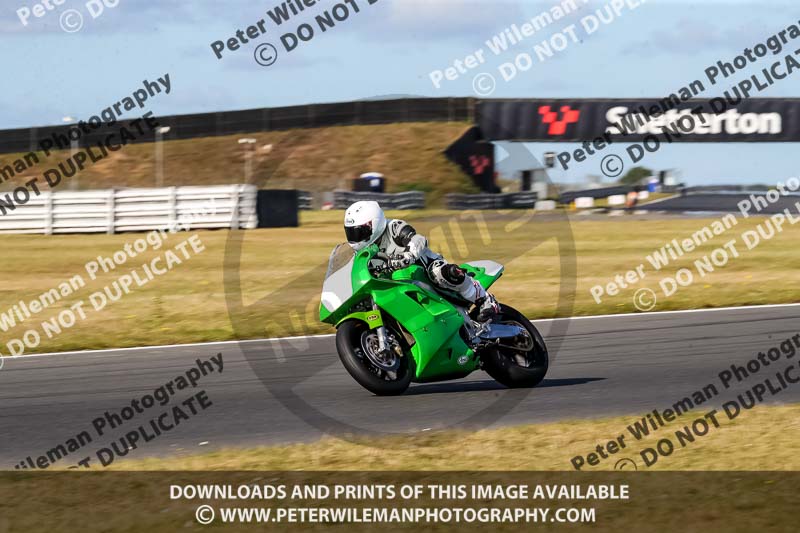 enduro digital images;event digital images;eventdigitalimages;no limits trackdays;peter wileman photography;racing digital images;snetterton;snetterton no limits trackday;snetterton photographs;snetterton trackday photographs;trackday digital images;trackday photos